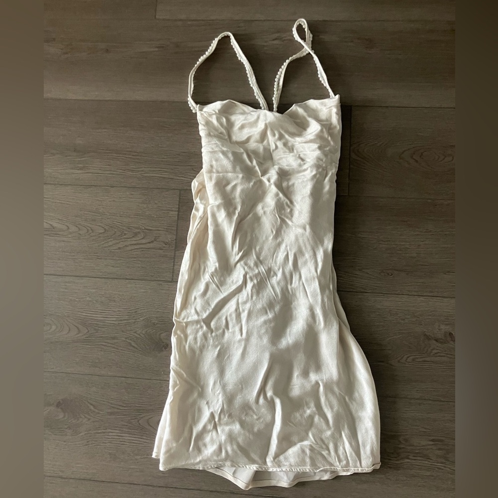 Lovers and Friends White Mini Boa Dress with Pearls - Picture 3 of 8